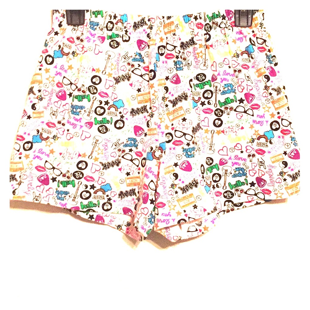 🖤6 for $18🖤 Soffe Large fun shorts